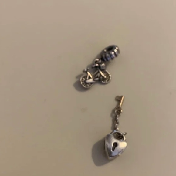 Pandora charms - Picture 2 of 3